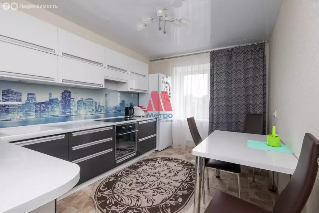 3-комнатная квартира: Ярославль, улица Панина, 5к2 (73.7 м) - Фото 1