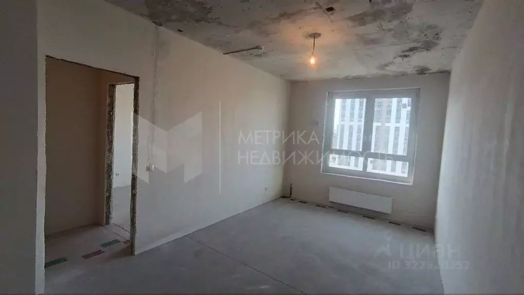 1-к кв. Тюменская область, Тюмень ул. Фармана Салманова, 17 (39.88 м) - Фото 1