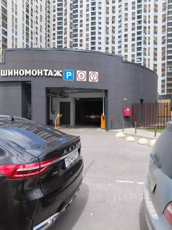 Гараж в Московская область, Ленинский городской округ, пос. Битца ... - Фото 1