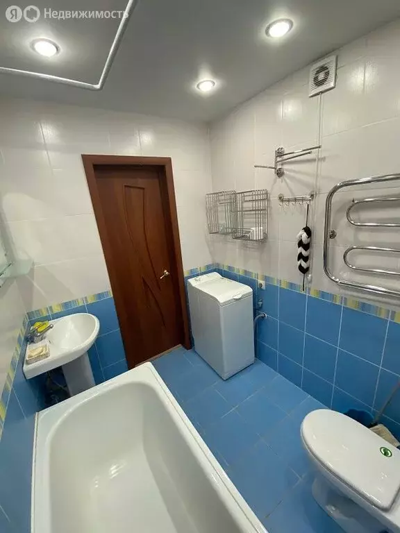 1-комнатная квартира: Энгельс, улица Тельмана, 150/10 (42 м) - Фото 0