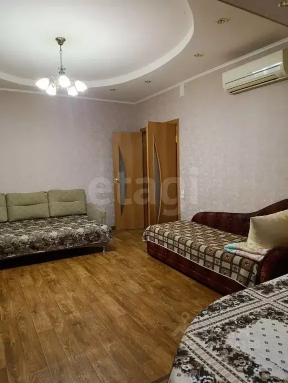 3-к кв. Астраханская область, Астрахань Курская ул., 59 (60.0 м) - Фото 1