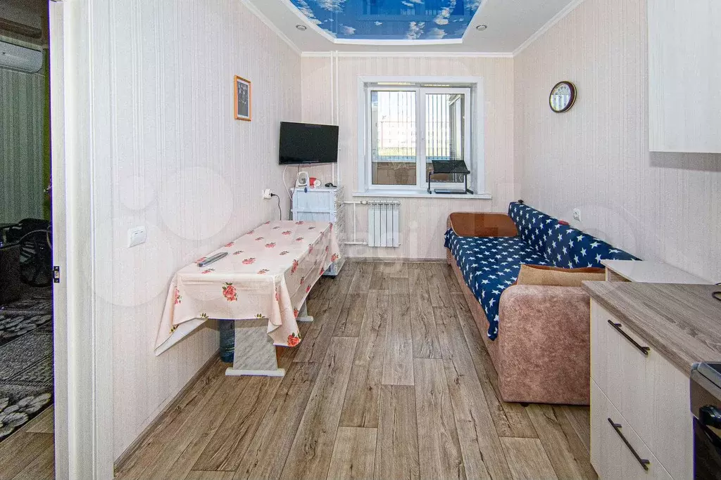3-к. квартира, 29,8 м, 3/3 эт. - Фото 1