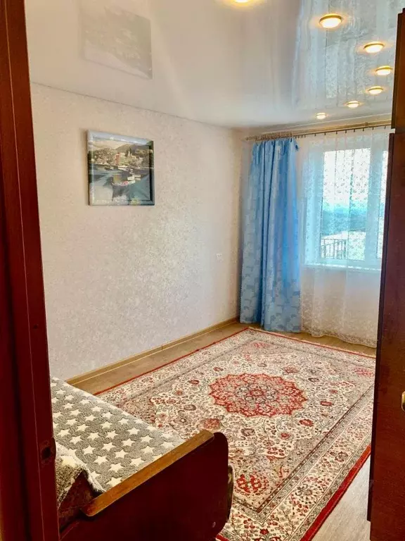 3-к кв. Мурманская область, Мурманск ул. Капитана Орликовой, 50 (57.7 ... - Фото 0