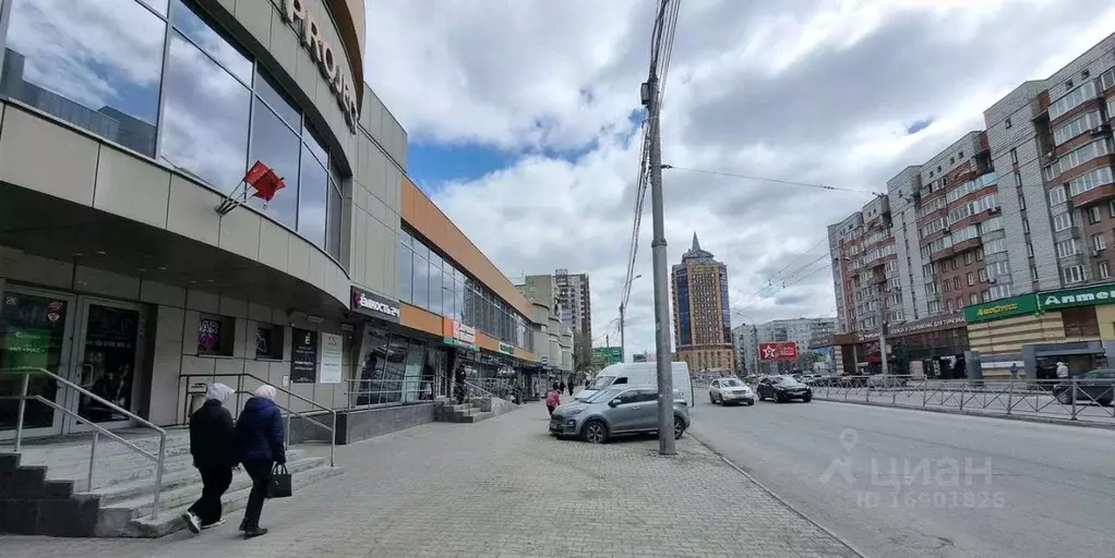 Торговая площадь в Новосибирская область, Новосибирск ул. Гоголя, 43/1 ... - Фото 1