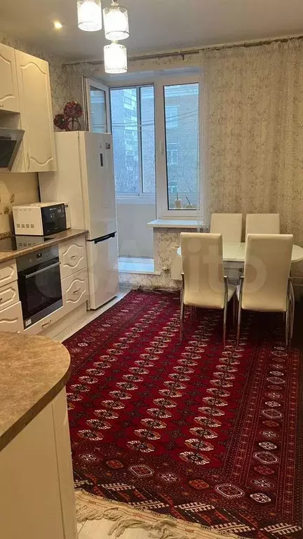 1-к. квартира, 37 м, 3/9 эт. - Фото 1