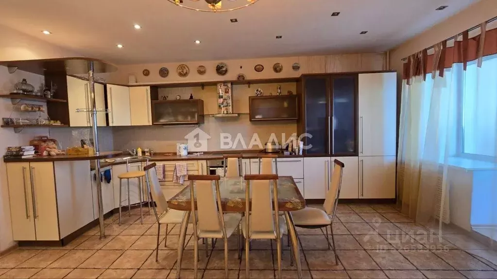 3-к кв. Белгородская область, Белгород Октябрьская ул., 57а (116.8 м) - Фото 2