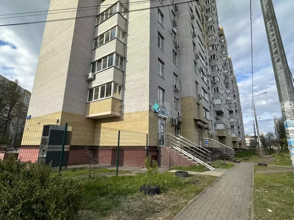 3-к кв. Воронежская область, Воронеж ул. Грамши, 76 (80.4 м) - Фото 1