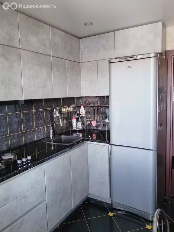 2-комнатная квартира: Саратов, улица Танкистов, 77Ак1 (48.7 м) - Фото 2