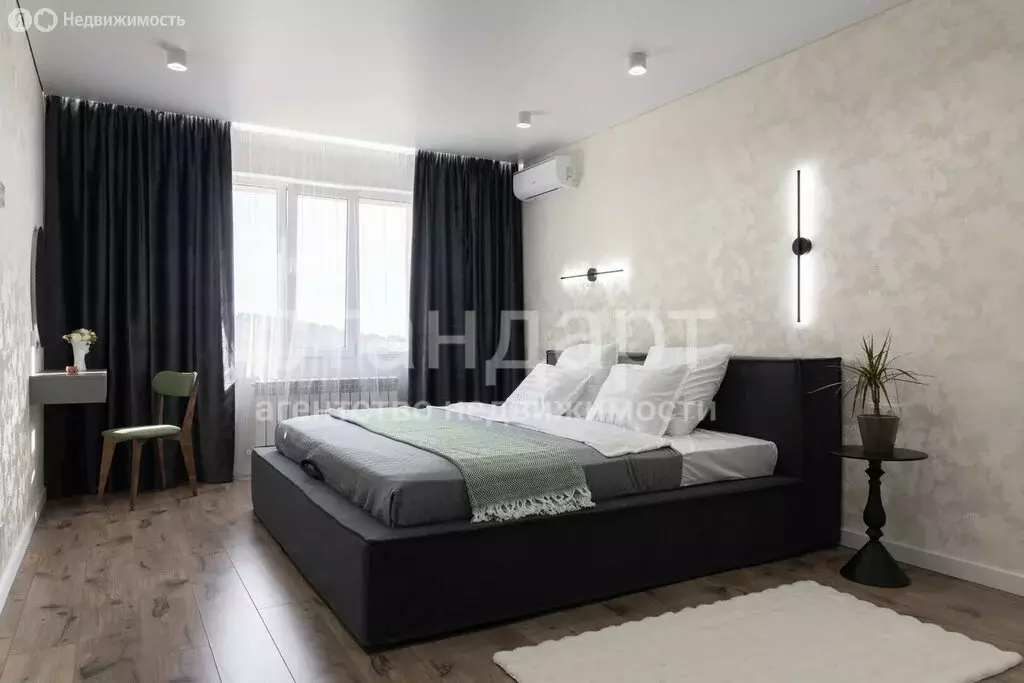 1-комнатная квартира: Пятигорск, улица Пальмиро Тольятти, 21 (70 м) - Фото 1