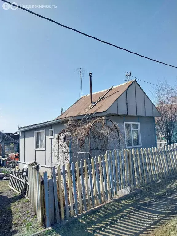 Дом в Первоуральск, Уральская улица (20 м) - Фото 1