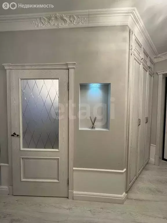 2-комнатная квартира: Тюмень, улица Володарского, 47 (60.6 м) - Фото 2