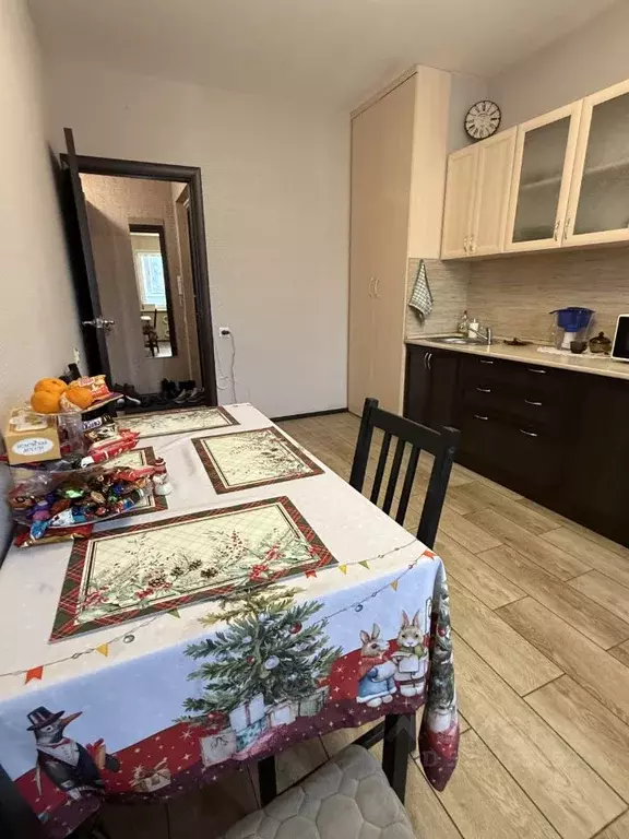 1-к кв. Омская область, Омск ул. 21-я Амурская, 41/3 (36.8 м) - Фото 2