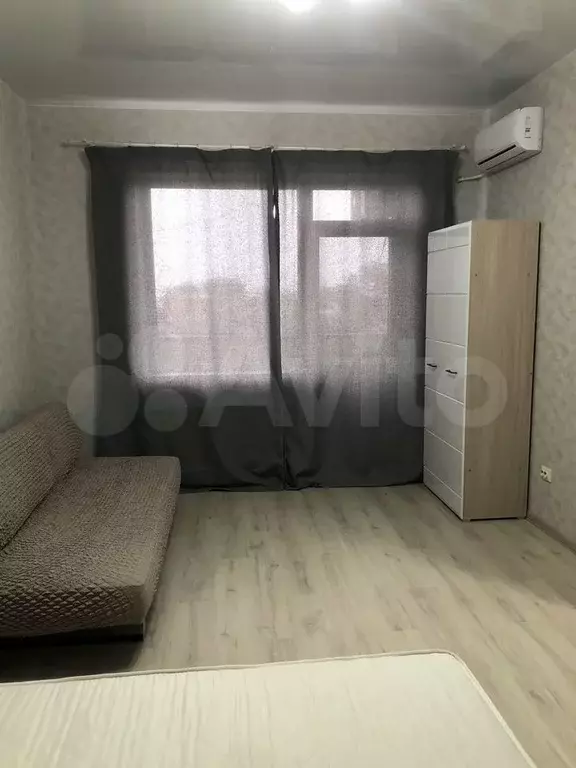 1-к. квартира, 40 м, 3/3 эт. - Фото 0