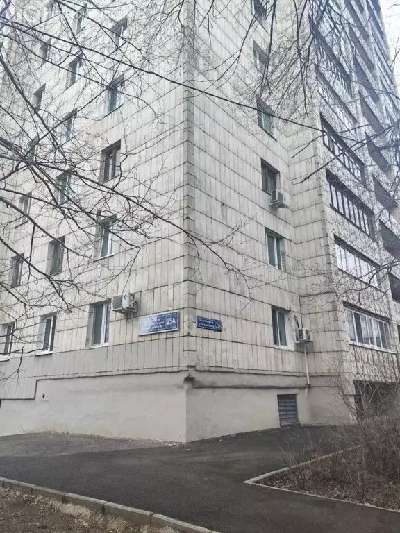 3-комнатная квартира: Казань, улица Латышских Стрелков, 25А (66.7 м) - Фото 1