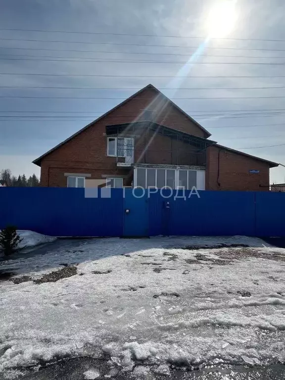 Дом в Кемеровская область, Мыски пос. Тетенза, ул. Славянская, 37 (164 ... - Фото 1