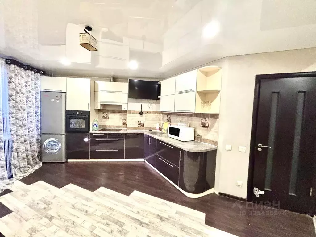 2-к кв. Вологодская область, Череповец ул. Наседкина, 19 (65.8 м) - Фото 1