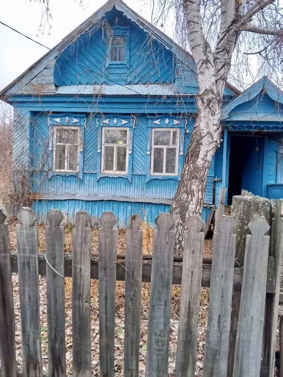 Дом в Ульяновская область, Майнский район, Анненковское с/пос, с. ... - Фото 0