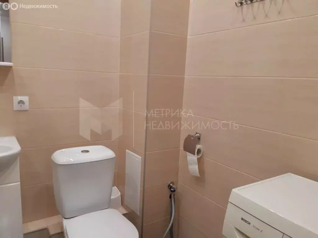 Квартира-студия: Тюмень, улица Тимофея Чаркова, 79 (28.2 м) - Фото 0