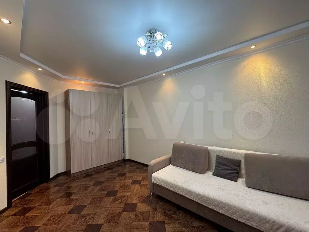 1-к. квартира, 50 м, 6/10 эт. - Фото 1