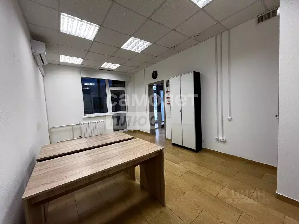 Офис в Свердловская область, Екатеринбург ул. Академика Вонсовского, ... - Фото 1