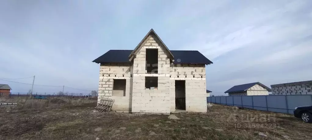 Дом в Калининградская область, Гурьевский муниципальный округ, пос. ... - Фото 0