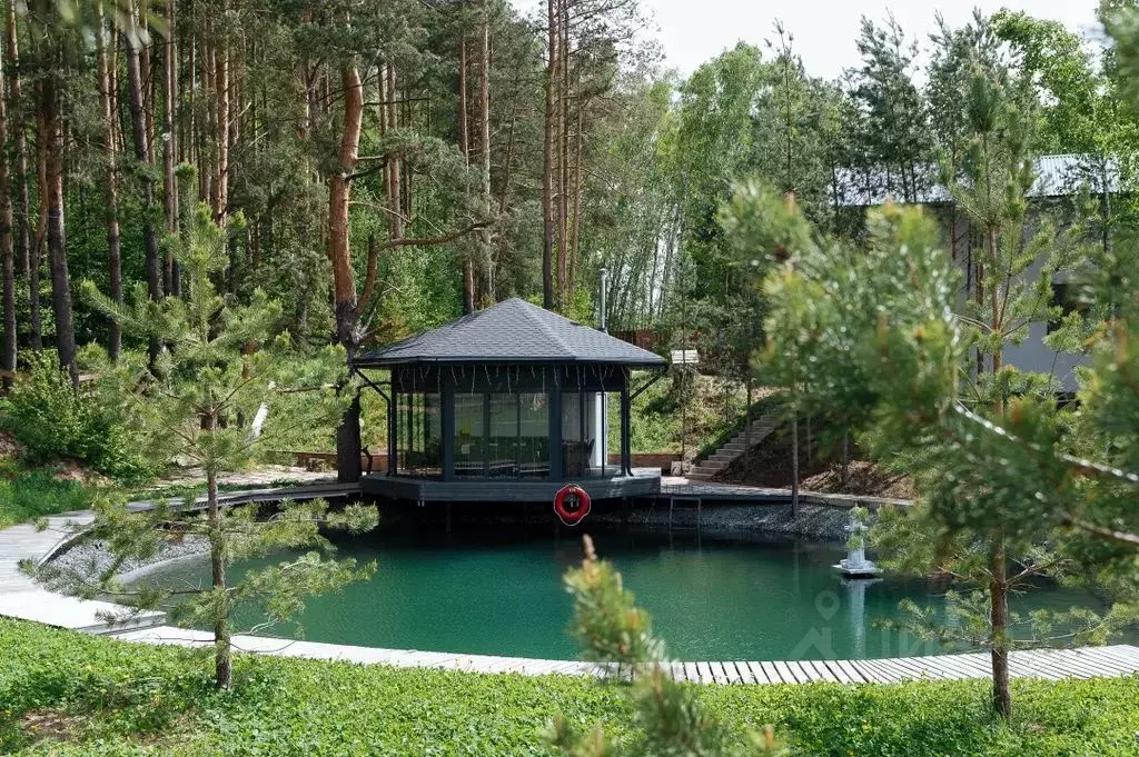 Дом в Татарстан, Казань проезд Вертелевский, 90 (100 м) - Фото 1