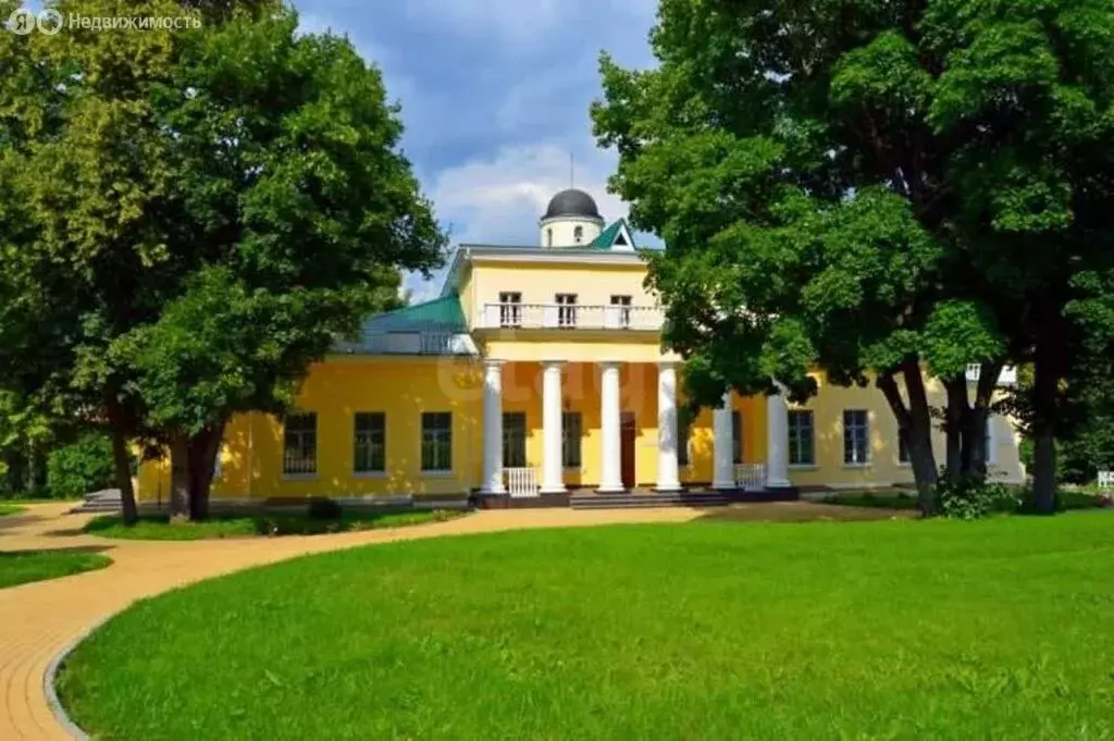 Участок в село Овстуг, Заречная улица (15 м) - Фото 0
