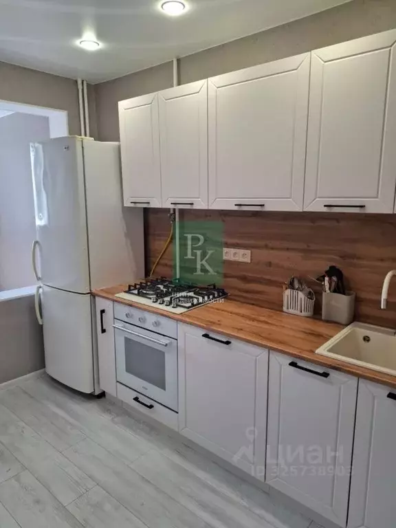 1-к кв. Севастополь ул. Героев Бреста, 11 (45.0 м) - Фото 2