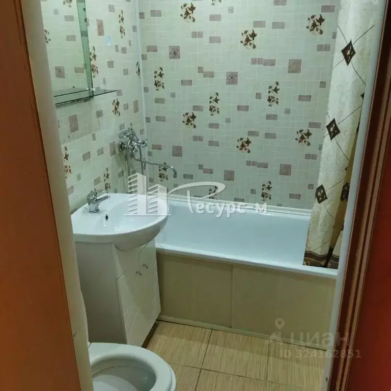 1-к кв. Нижегородская область, Выкса ул. Островского, 18 (32.0 м) - Фото 2