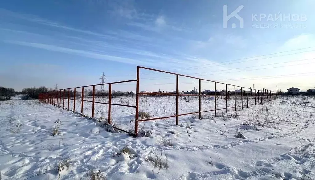 Участок в Воронежская область, с. Новая Усмань, Радуга мкр ул. ... - Фото 1
