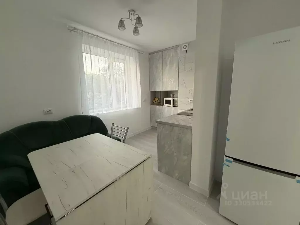 2-к кв. Крым, Феодосия ул. Крымская, 88 (60.0 м) - Фото 2