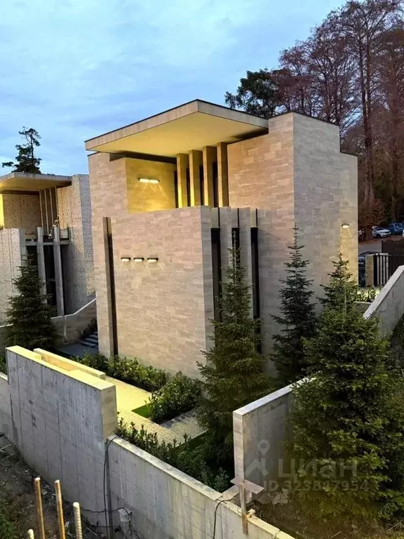 Коттедж в Краснодарский край, Сочи Бытха мкр, ул. Ворошиловская, 11/11 ... - Фото 1