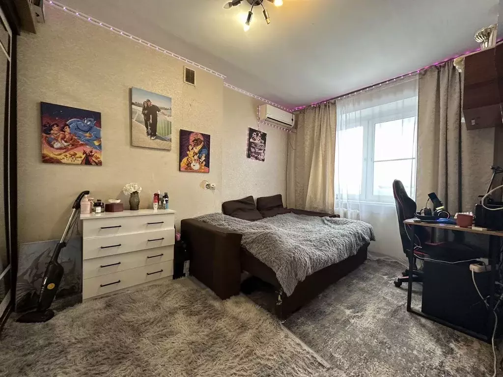 Комната Краснодарский край, Краснодар ул. Красных Партизан, 73 - Фото 1