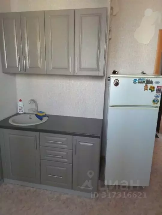 1-к кв. Пензенская область, Пенза ул. Сузюмова, 10 (30.0 м) - Фото 0