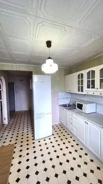 2-к кв. Омская область, Омск Городок Нефтяников мкр, ул. Блюхера, 24 ... - Фото 2