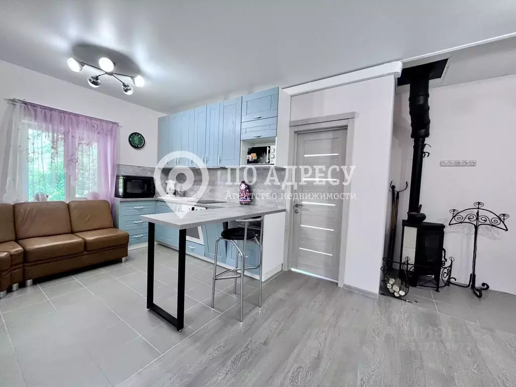 Дом в Саратовская область, Саратов проезд 13-й Долинный, 7 (98 м) - Фото 0