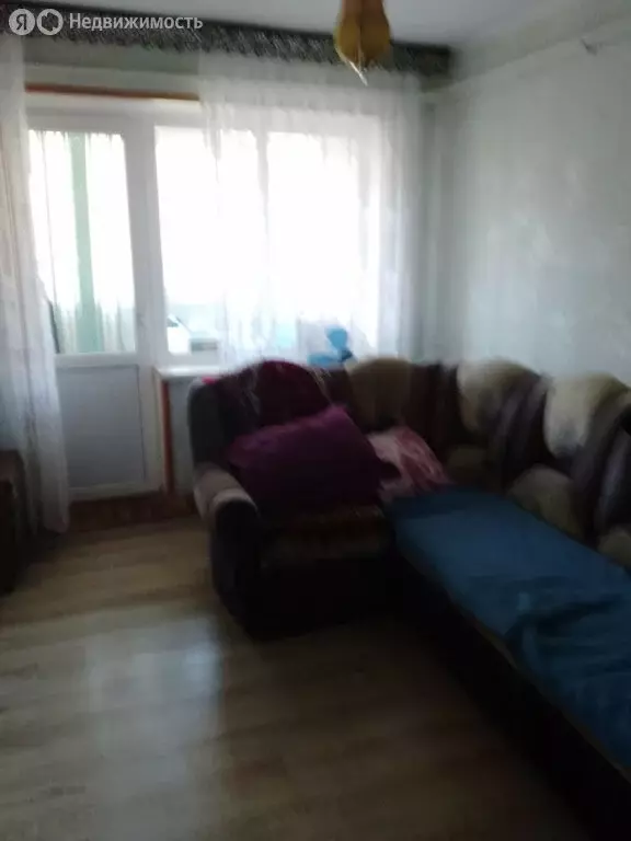 3-комнатная квартира: Новоясенская, Школьная улица, 12 (65.8 м) - Фото 2