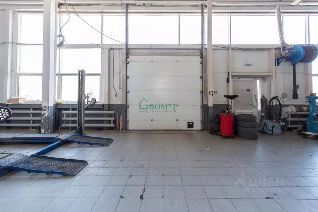 Помещение свободного назначения в Тюменская область, Тобольск 20-й ... - Фото 2