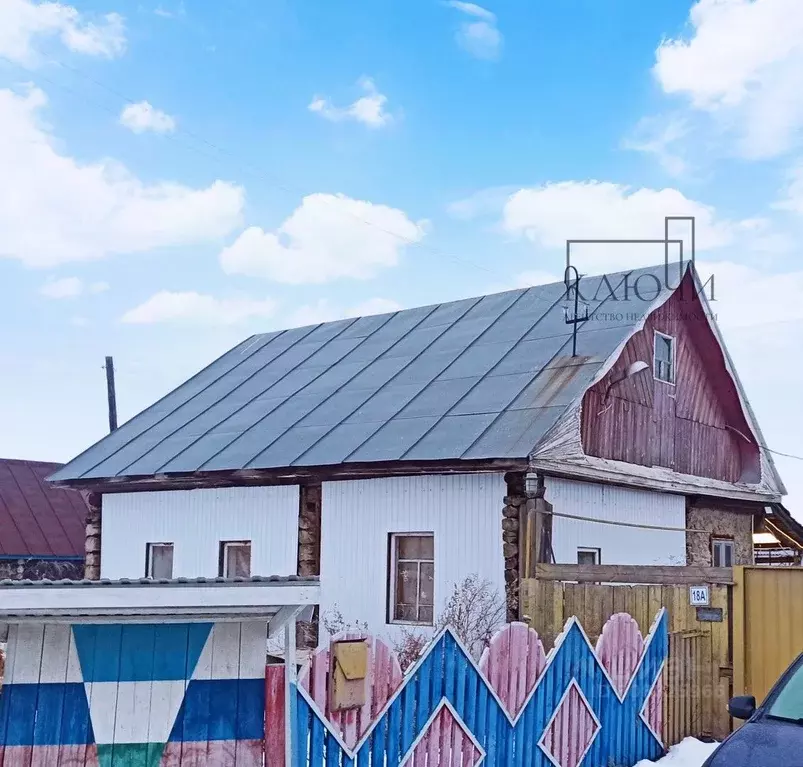 Дом в Башкортостан, Абзелиловский район, Янгильский сельсовет, д. ... - Фото 0