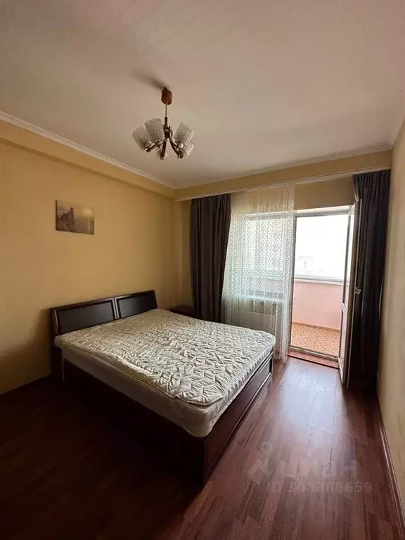 2-к кв. Пензенская область, Пенза ул. Урицкого, 62 (72.0 м) - Фото 2