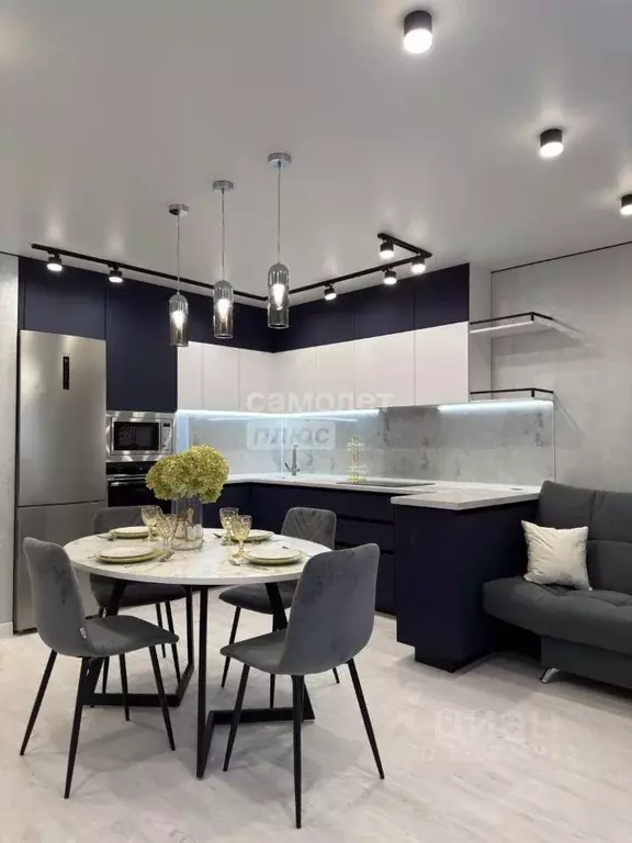 2-к кв. Оренбургская область, Оренбург ул. Поляничко, 11/5 (73.0 м) - Фото 1