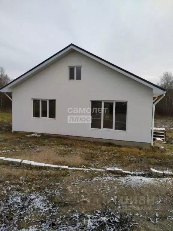 Дом в Смоленская область, Смоленский муниципальный округ, д. Быльники ... - Фото 0