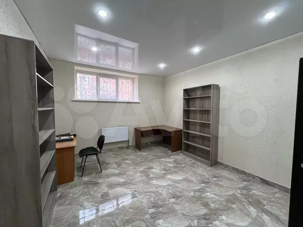 Офисы с арендаторами 281 м Доход 120тр Собственни - Фото 1