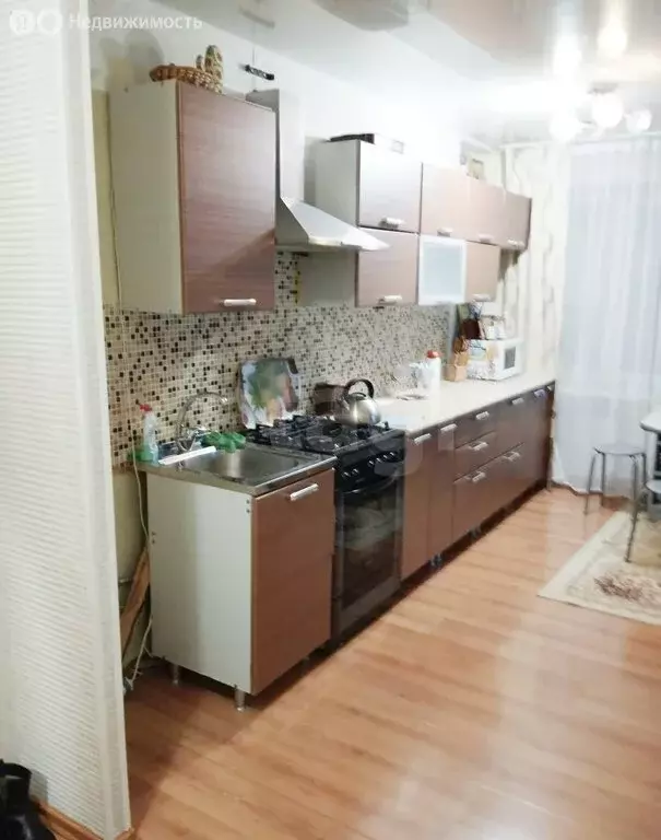 2-комнатная квартира: Сатка, улица 40 лет Победы, 18 (48.2 м) - Фото 2