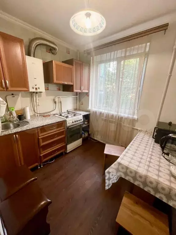2-к. квартира, 55 м, 4/5 эт. - Фото 0