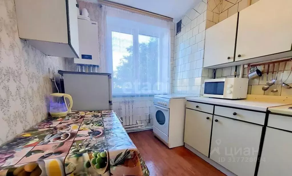 3-к кв. Крым, Армянск Имени Генерала Корявко мкр, 17 (66.2 м) - Фото 0