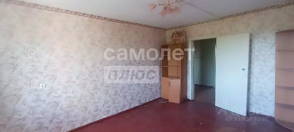 3-к кв. Курская область, Щигры Красная ул., 57 (61.1 м) - Фото 1