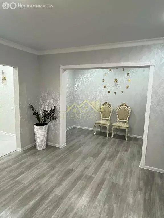 2-комнатная квартира: Владикавказ, Московская улица, 53 (62 м) - Фото 1