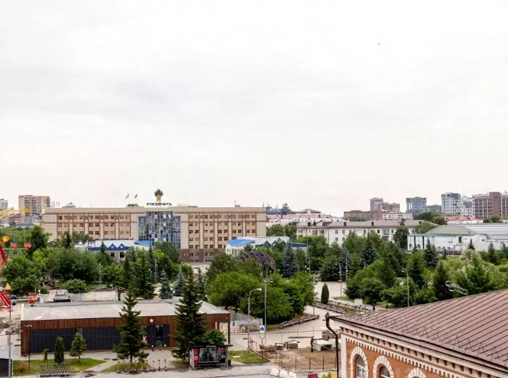 3-к кв. Тюменская область, Тюмень ул. Грибоедова, 2 (109.0 м) - Фото 1