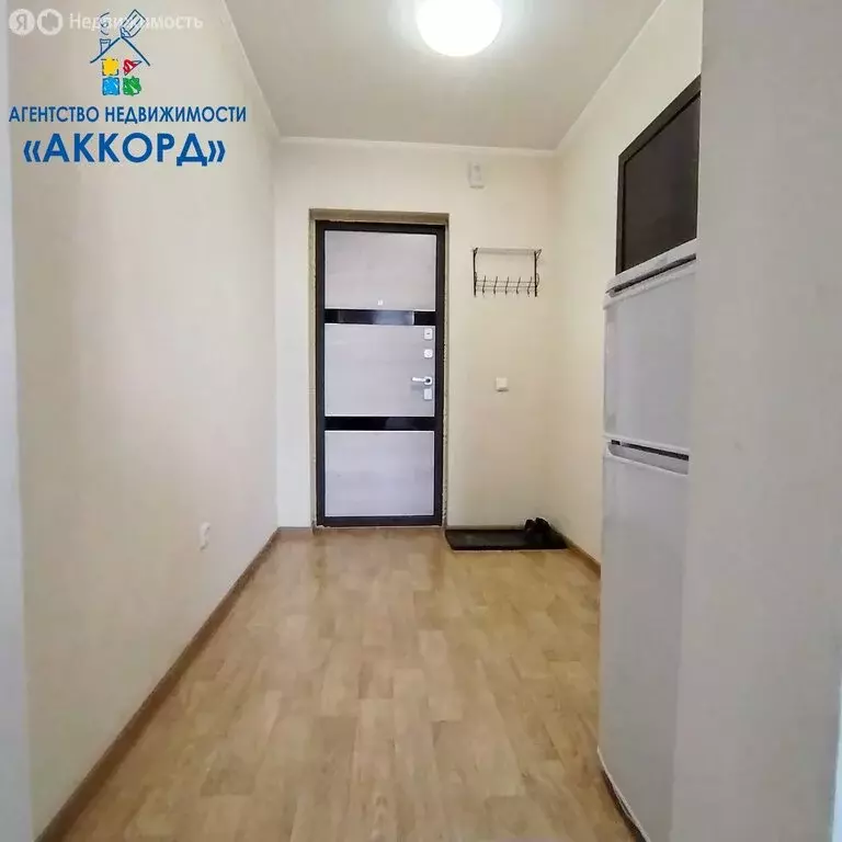Квартира-студия: Барнаул, улица Советской Армии, 71 (31.4 м) - Фото 1